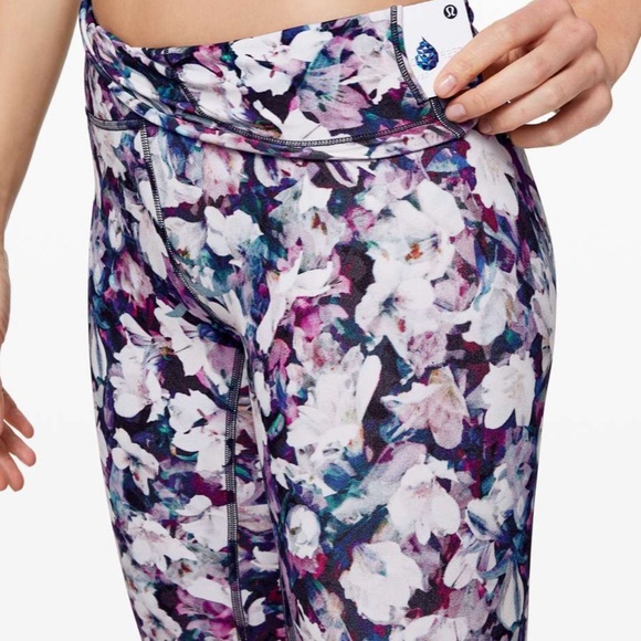 Lululemon Align Pant II 25" Utopia Multi. Size 2 - Picture 3 of 5